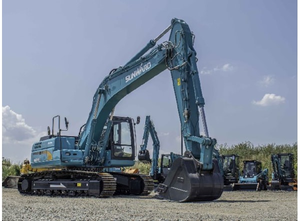 Excavator senile SUNWARD 215F de vanzare